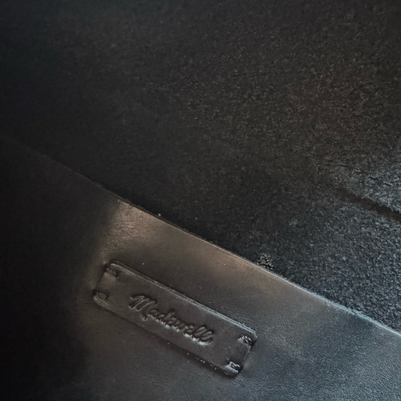 Madewell Black Leather Magazine Tote - Picture 4 of 5